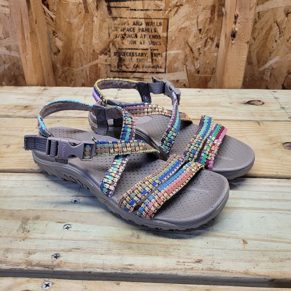 New Sketchers Reggae Sandals Womens Size 6 Sporty Strappy Boho - Picture 1 of 10